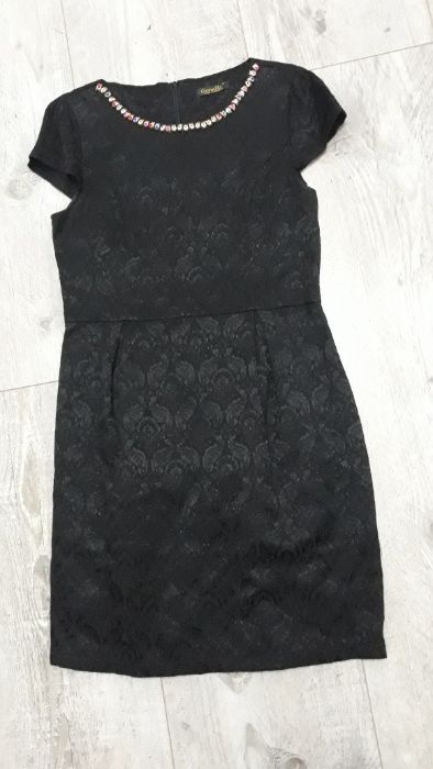 Dwie Sukienki L/XL
