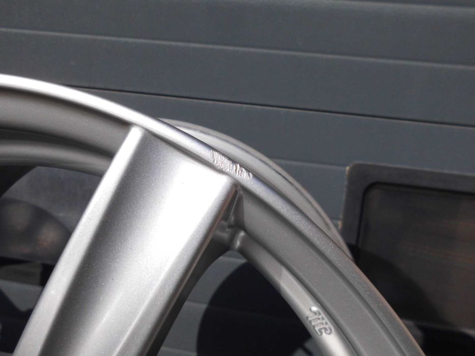 Felgi alu Rial 17 5x112 Skoda Octavia Seat Leon Vw Golf Caddy Audi A3