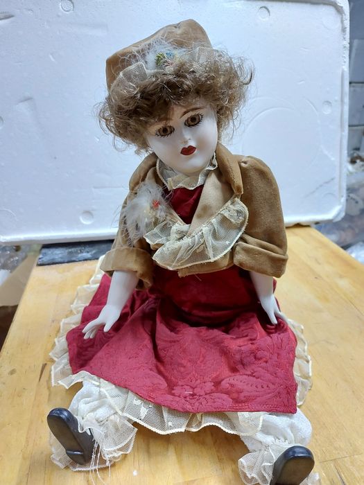 Bonecas de porcelana