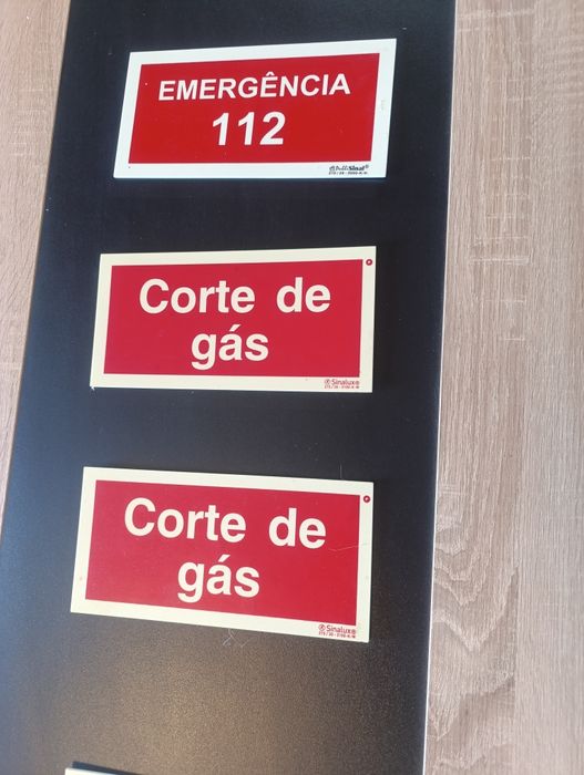 Placas sinalização diversas