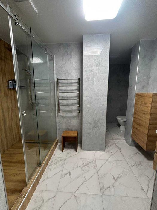 ПРОДАМ 2-кімнатну квартиру з великою кухнею 40 м2 в ЖК "Дмитріївський" на Таїрова