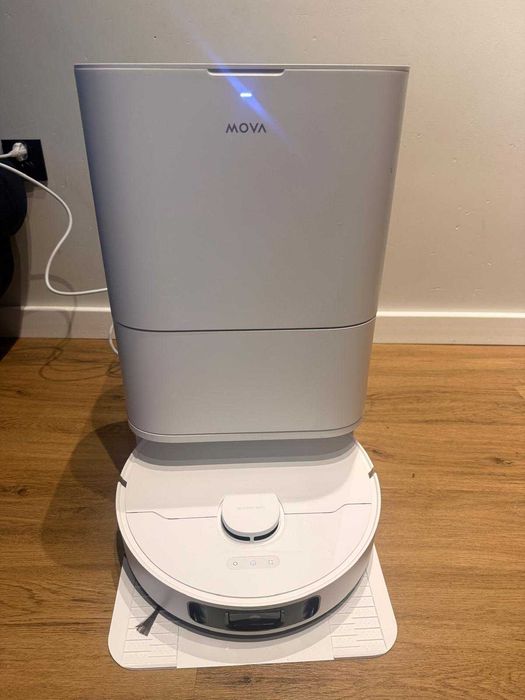 MOVA E40 Ultra Robot sprzątający ze stacją czyszczącą
