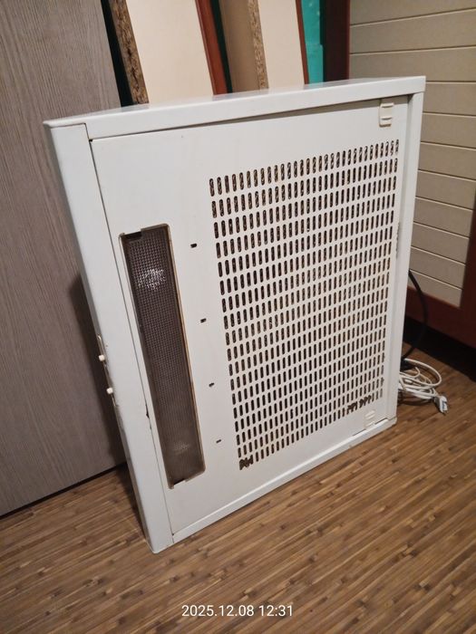 Продам кухню в нормальном состоянии