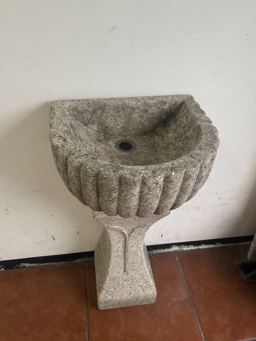 Fonte de pedra antiguidade