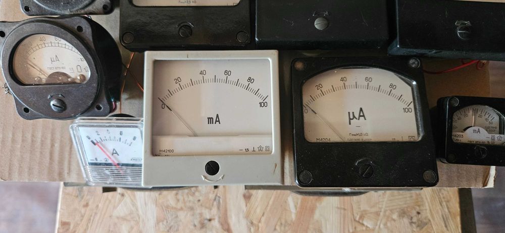 Вимірювальні прибори ціна за всі.