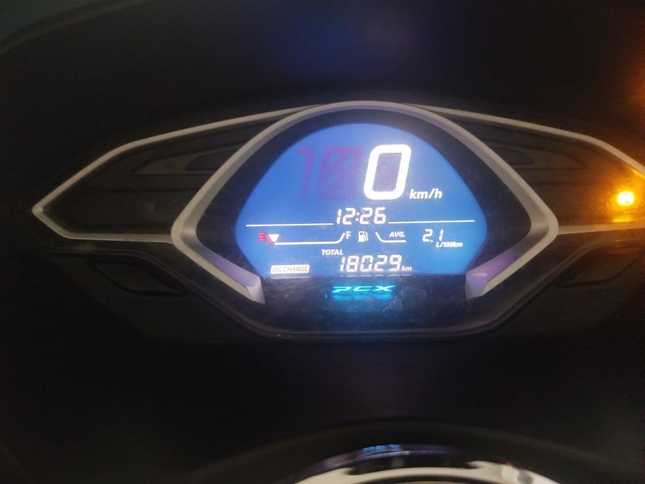 Vendo PCX vermelha