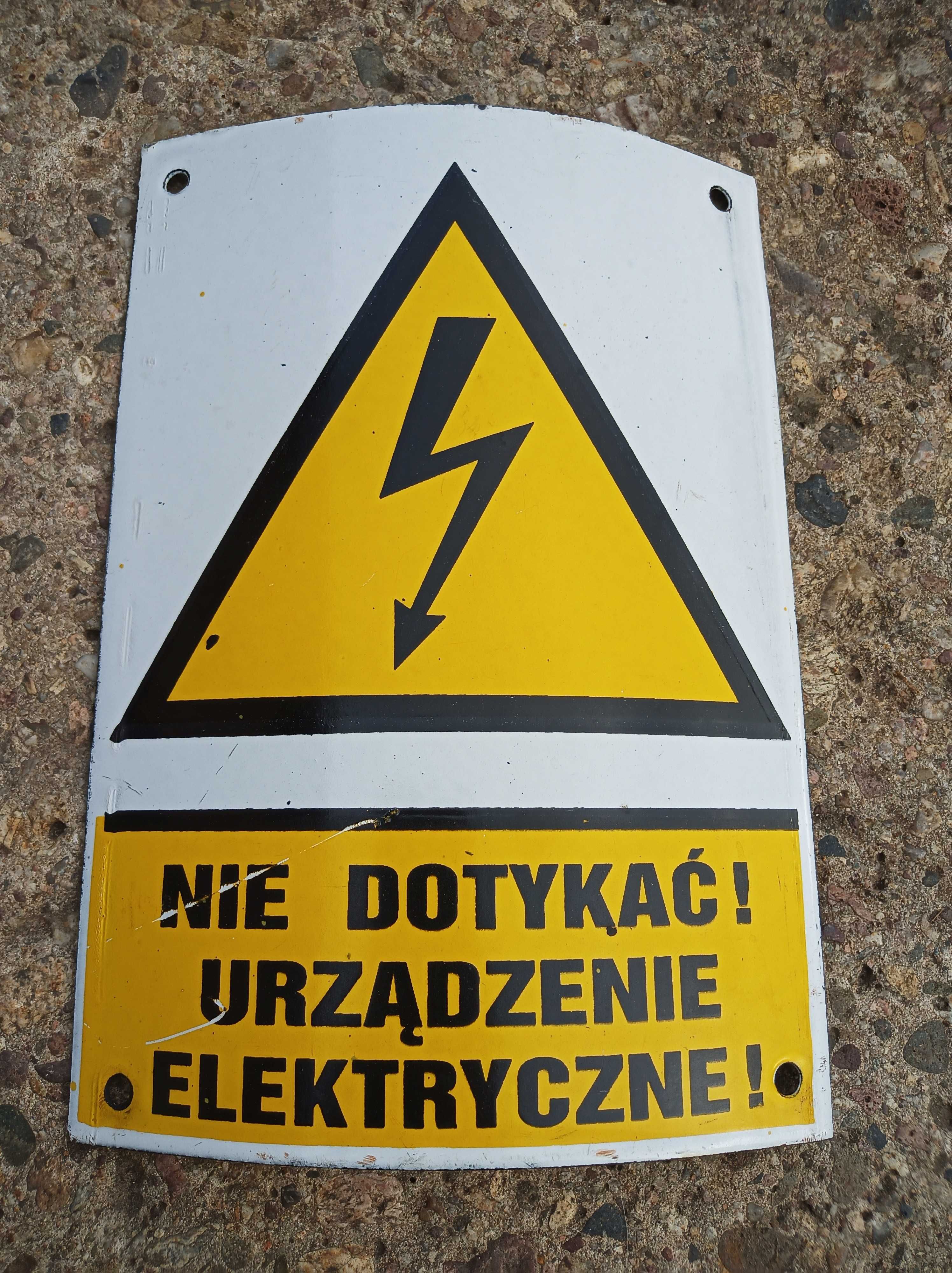 Kupiles Urzadzenie Elektryczne Lub Elektroniczne Ktore Nie Dziala Stara tabliczka na słup Nie dotykać urządzenie elektryczne piorun