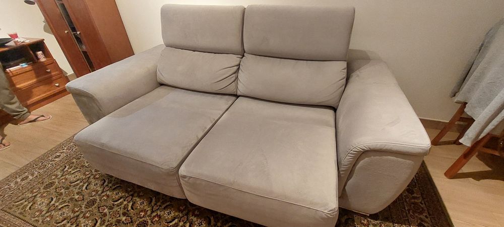 Sofá 3 lugares com com extensível