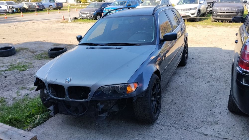 Продам БМВ Е46  2001г