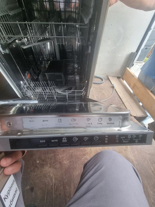 Посудомийна машина Electrolux 60 см