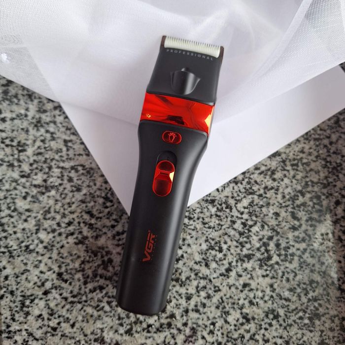 Машинка для стрижки домашніх улюбленців!Потужна !