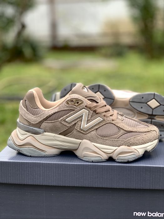 Жіночі кросівки New Balance  9060 Dirty Beige Brown (37-42) — масивні, Нью Беланс бежево-коричневі, весняні - літні