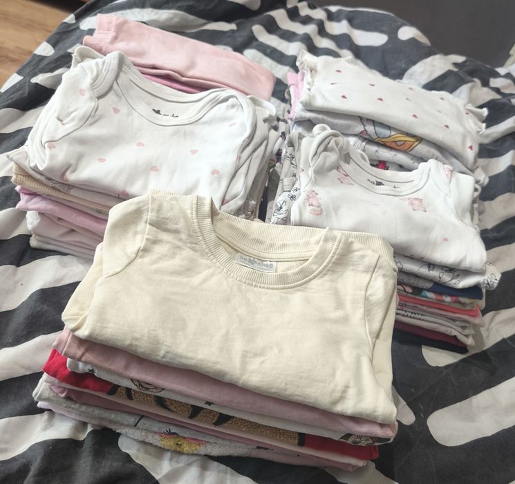 Sprzedam pakę ubranek