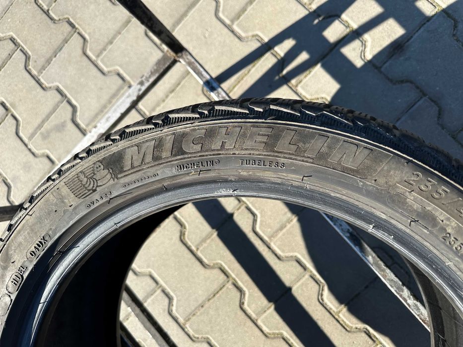 235/45r18 Michelin Pilot Alpin 5 / komplet zima