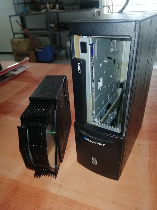 Caixa de 10 CDs Blaupunkt