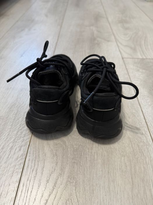 Кросівки Adidas Ozweego (оригінал) (28р - 17.5см)