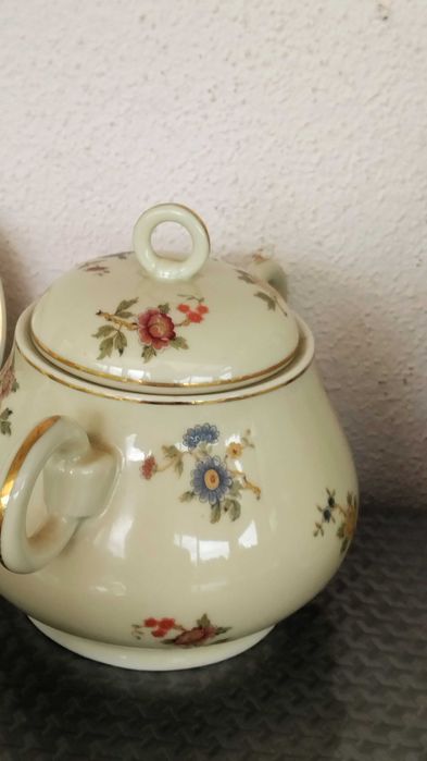 Сервиз кофейный.Фарфор.Лимож.На 6 персон.Франция