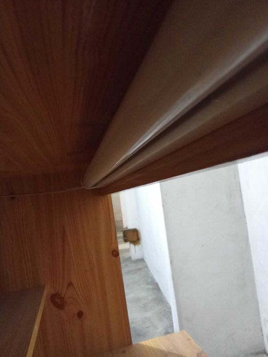 Estante / móvel de estudo