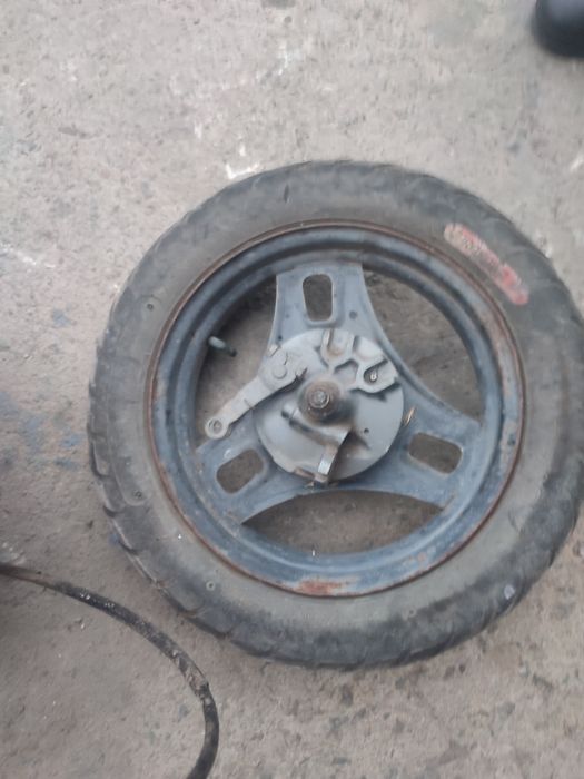 Двигатель Сузуки летц
