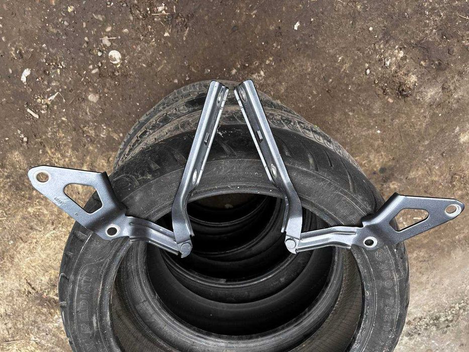 Кранштейни для Тігуан