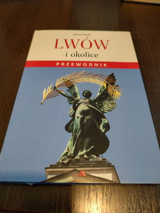 Jędrzej Majka "Lwów i okolice. Przewodnik" AA