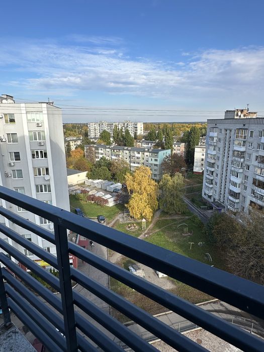 Продаж 2 кімнатної новобудови 68 метрів 8 поверх заселений будинок Київська 14-А