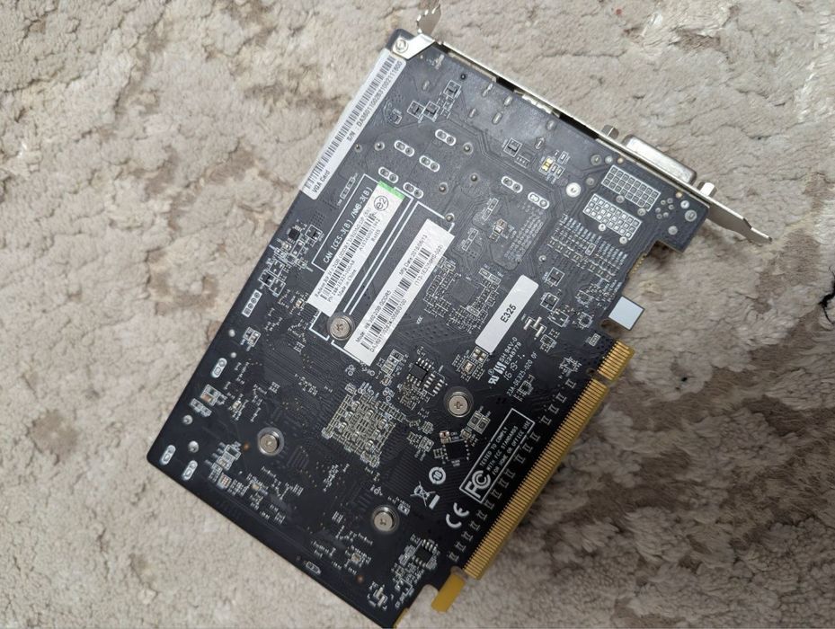 Продам комплект із трьох компонентів для ПК