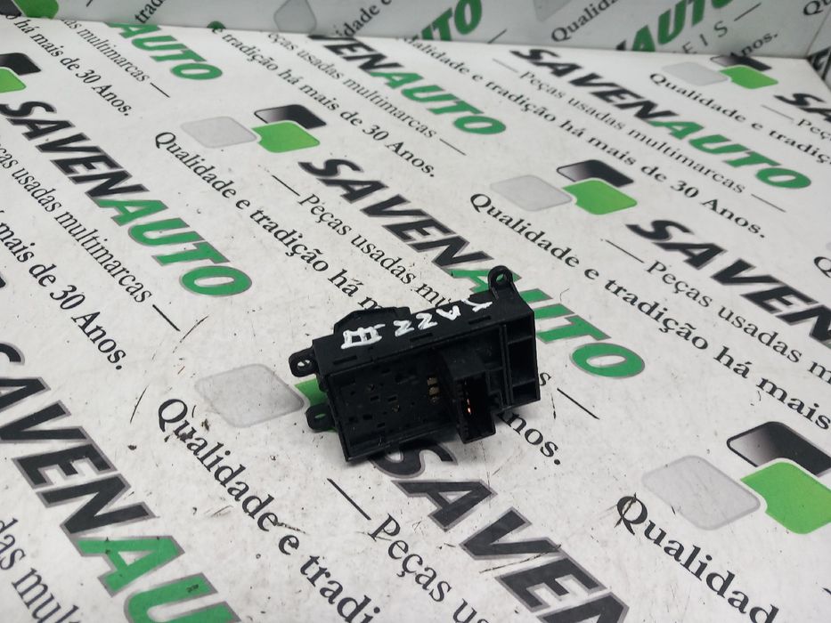 Comando / botão / interruptor vidros trás esquerdo HONDA Jazz II (GD_,