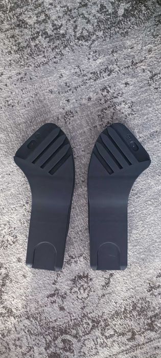 Nosidełko, fotelik Maxi-Cosi z bazą isofix (EasyFix)