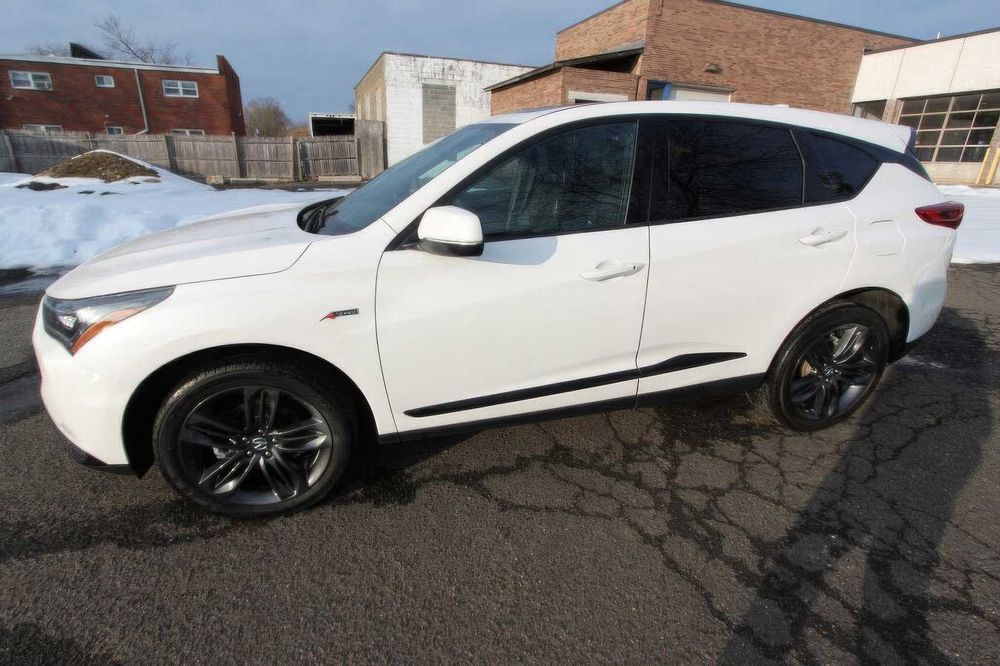 Acura RDX      2023