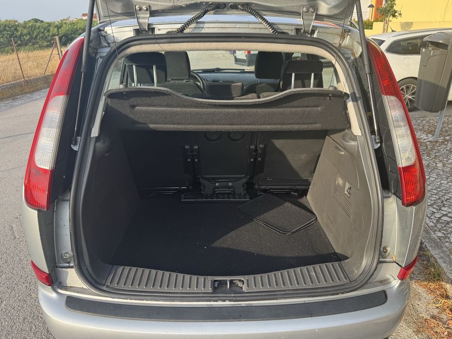 Ford Focus C-Max — fotografia 8