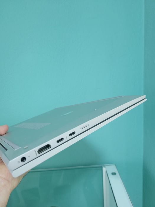 Portátil HP Elite Book G8  i5 vPro 11th Gen