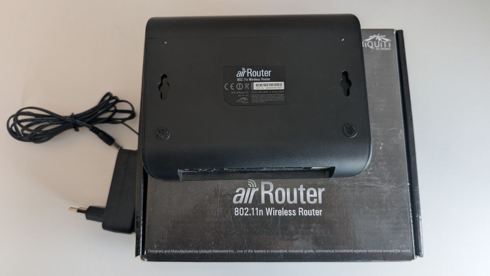 WiFi роутер Ubiquiti AirRouter HP