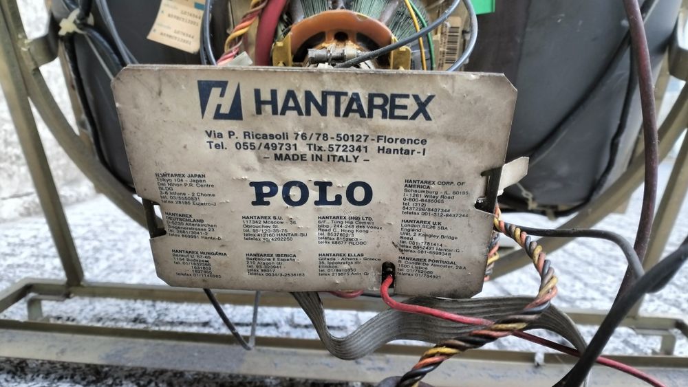 Crt e Material arcade