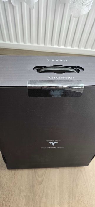 Tesla Wall Connector Gen 3