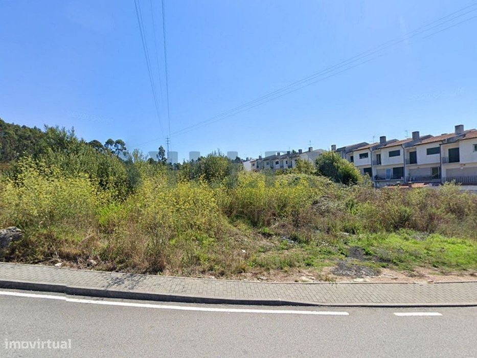 Lote com 4 terrenos rústicos em Lousado, Vila Nova de Famalicão