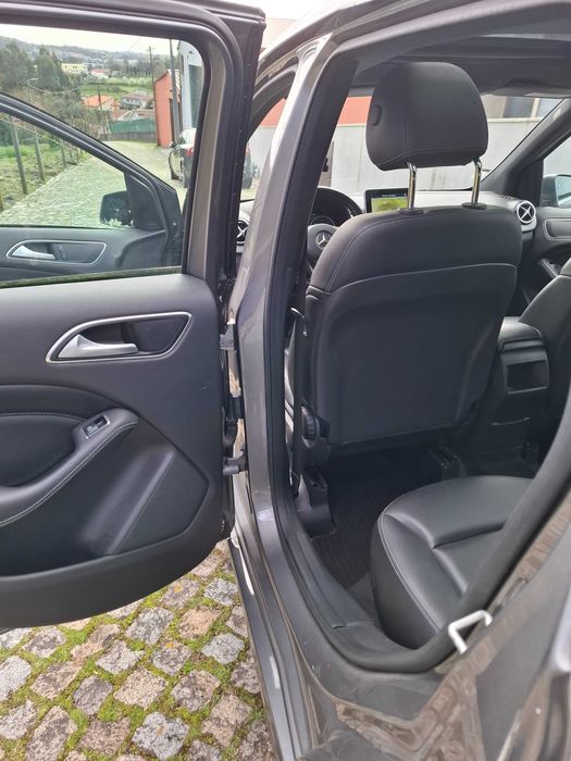 Mercedes B 180 d Style [CX Aut) FULL EXTRAS 119 Mil kms Nacion de 2016