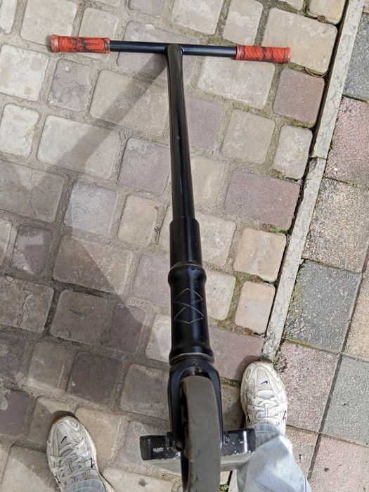 Продам самокат native stem