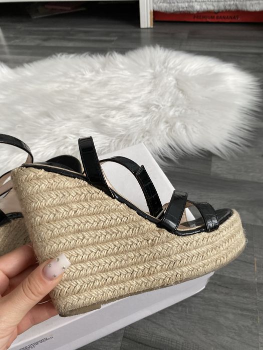 PrettyLittleThing 37 sandały na koturnie koturny oplecione jutą