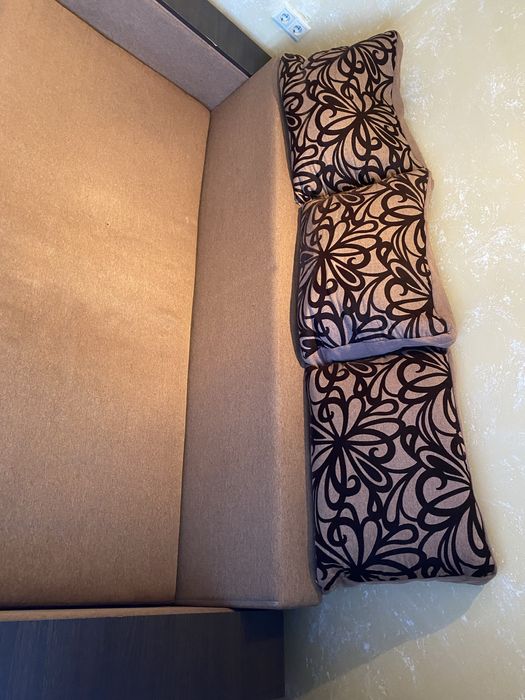 Диван б/у  розкладний