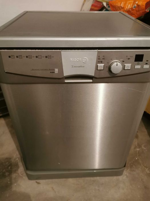 Máquina de lavar loiça Fagor