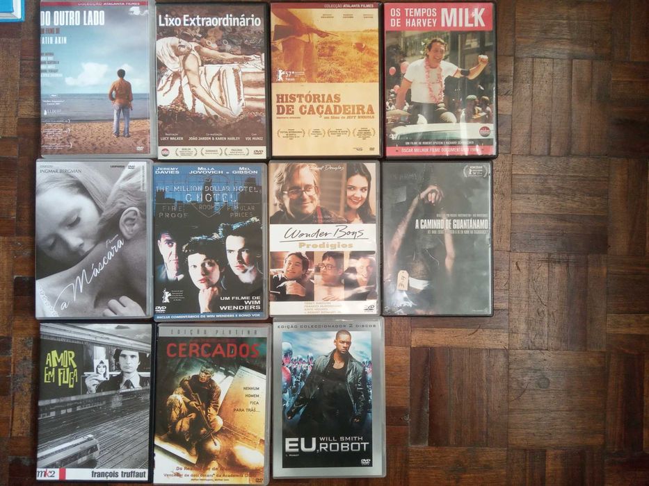 Conjunto de 130 DVDs. Preço mínimo -  conjunto.