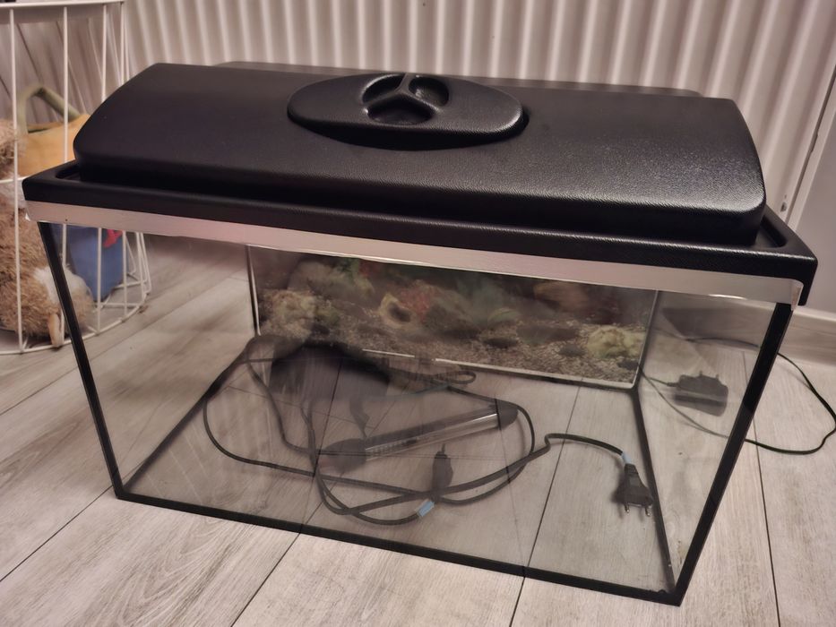 Sprzedam akwarium 45 L