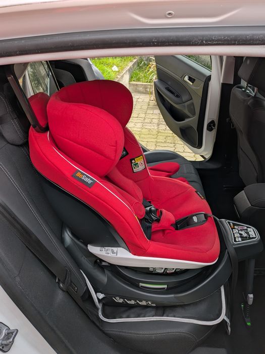 Cadeira auto BeSafe Izi Turn B i Size rotativa ISOFIX  c/ Redutores