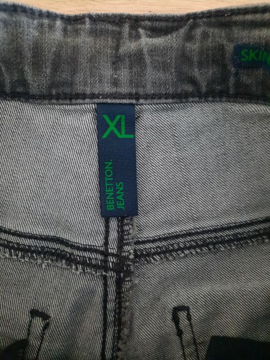 Calças Benetton 10 - 11 anos cinzento