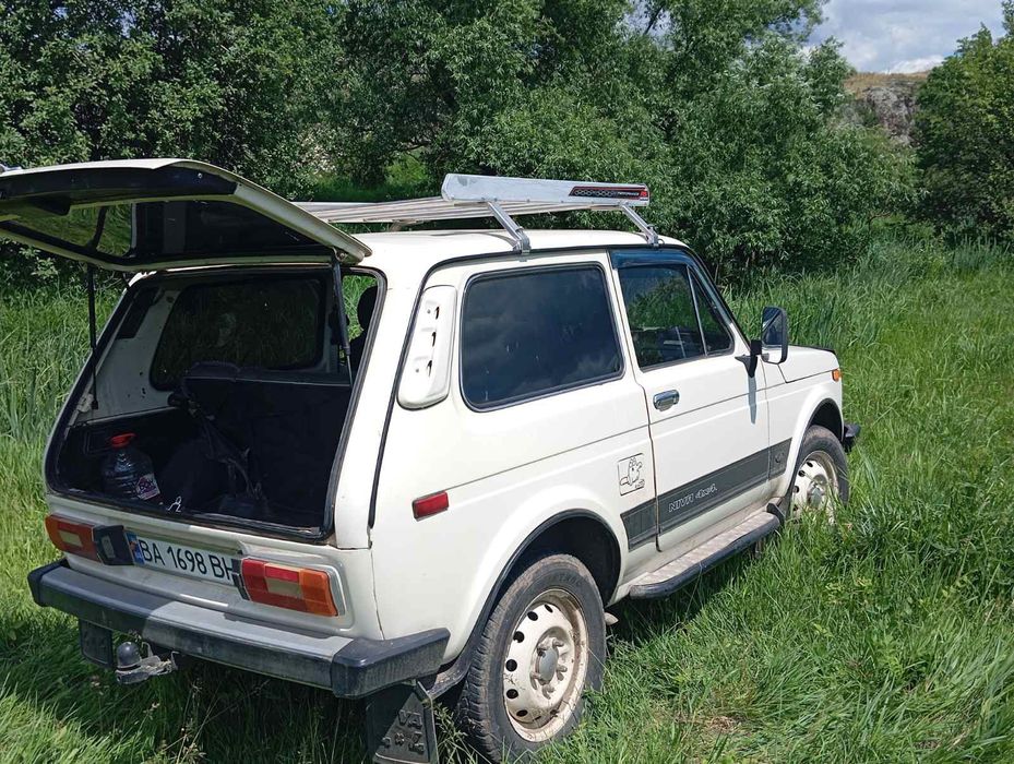 Продам Ниву ВАЗ 2121