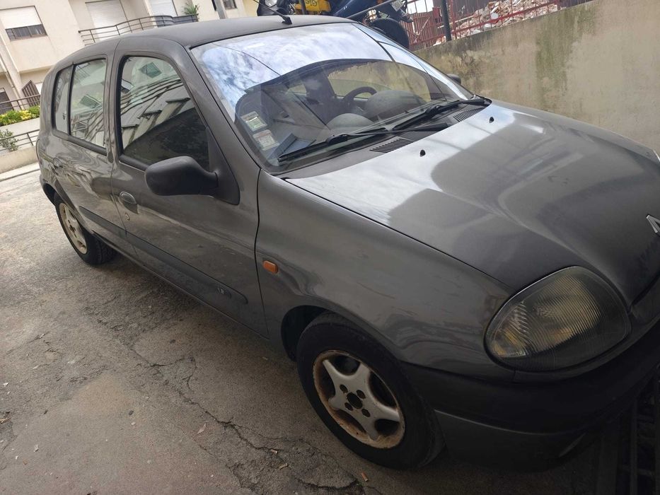 Renault Clio 1999