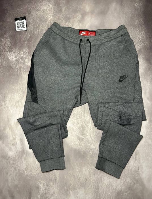 Nike tech fleece
