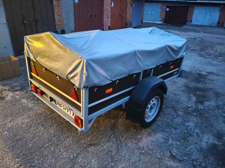 Продам майже новий причеп