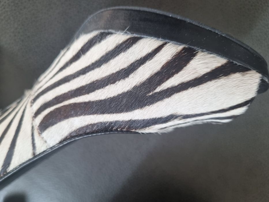 Ecco. Czółenka rozmiar 38. 25 cm